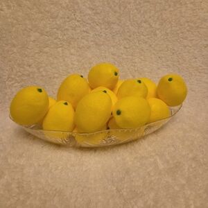 Plastic Lemons & Bowl (×20)